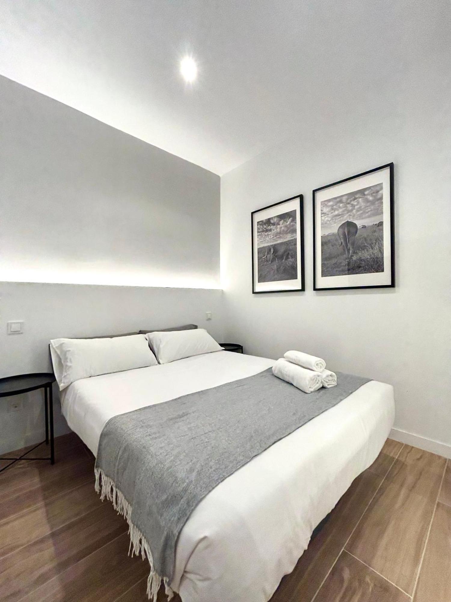 فندق Casa De Huespedes San Andres مدريد المظهر الخارجي الصورة